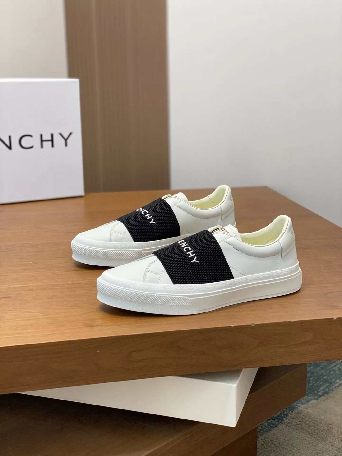 givenchy decontractees chaussures pour homme s_12b4a232